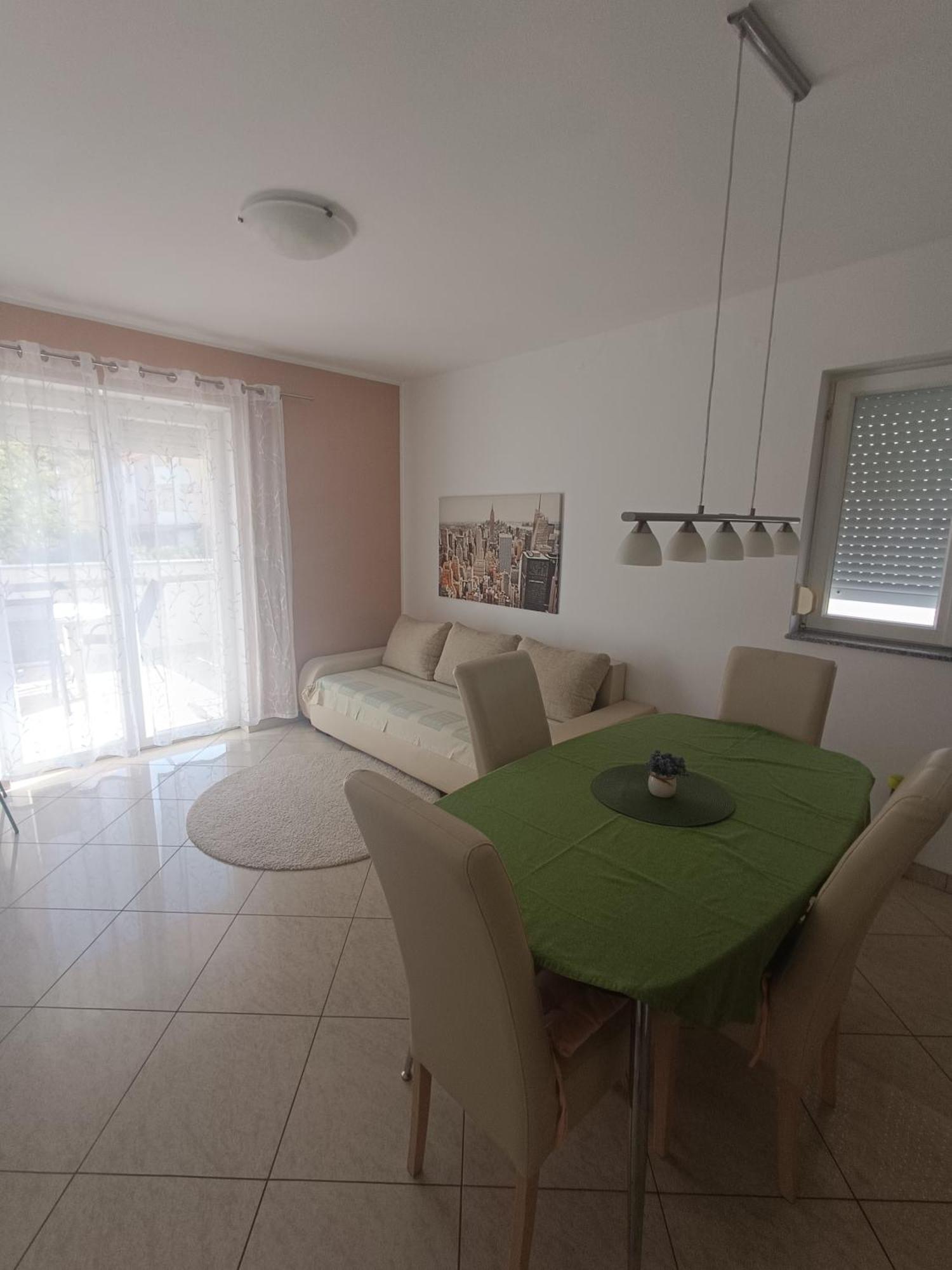 Apartments Kraljic I Башка Номер фото