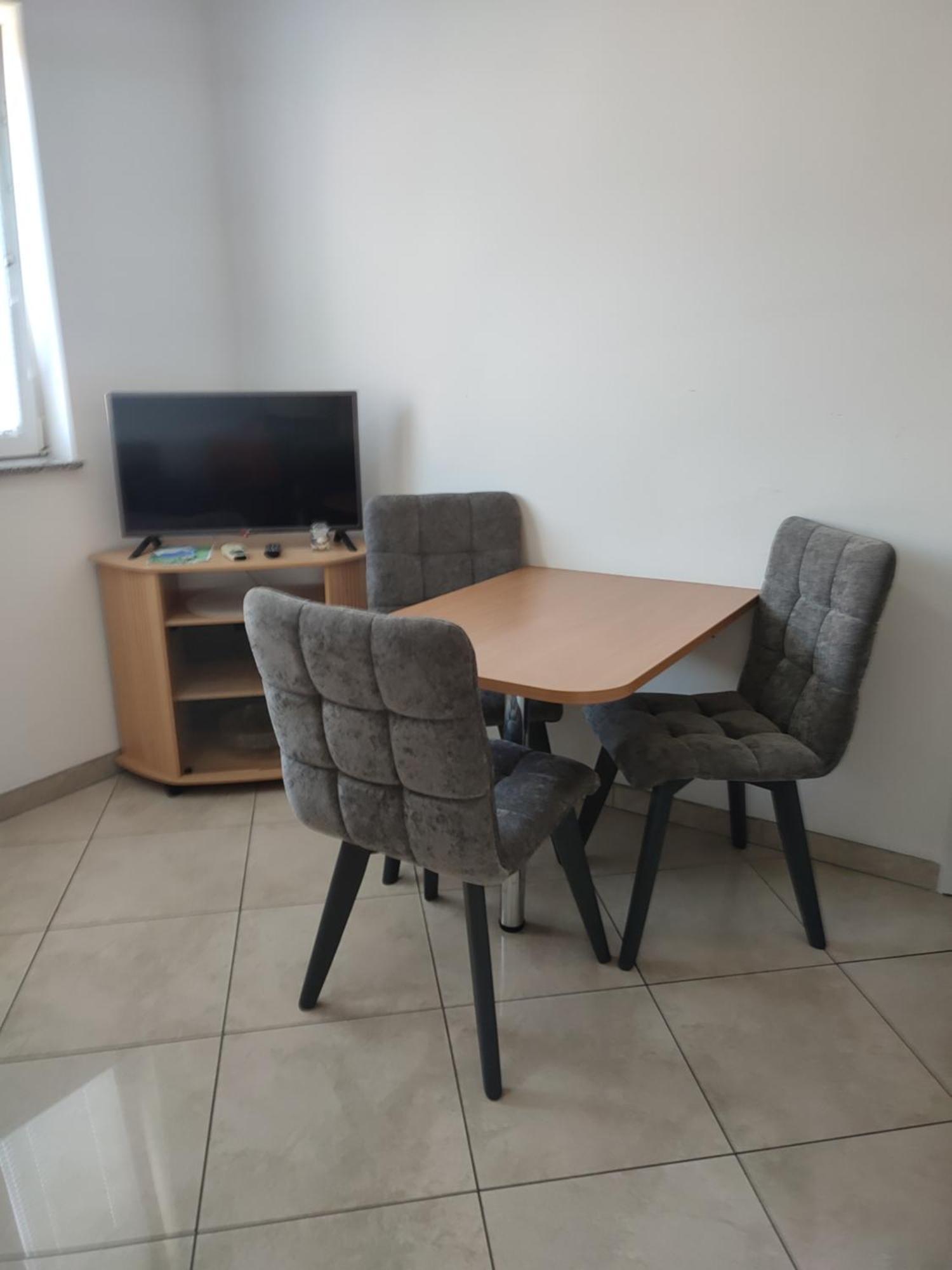 Apartments Kraljic I Башка Номер фото