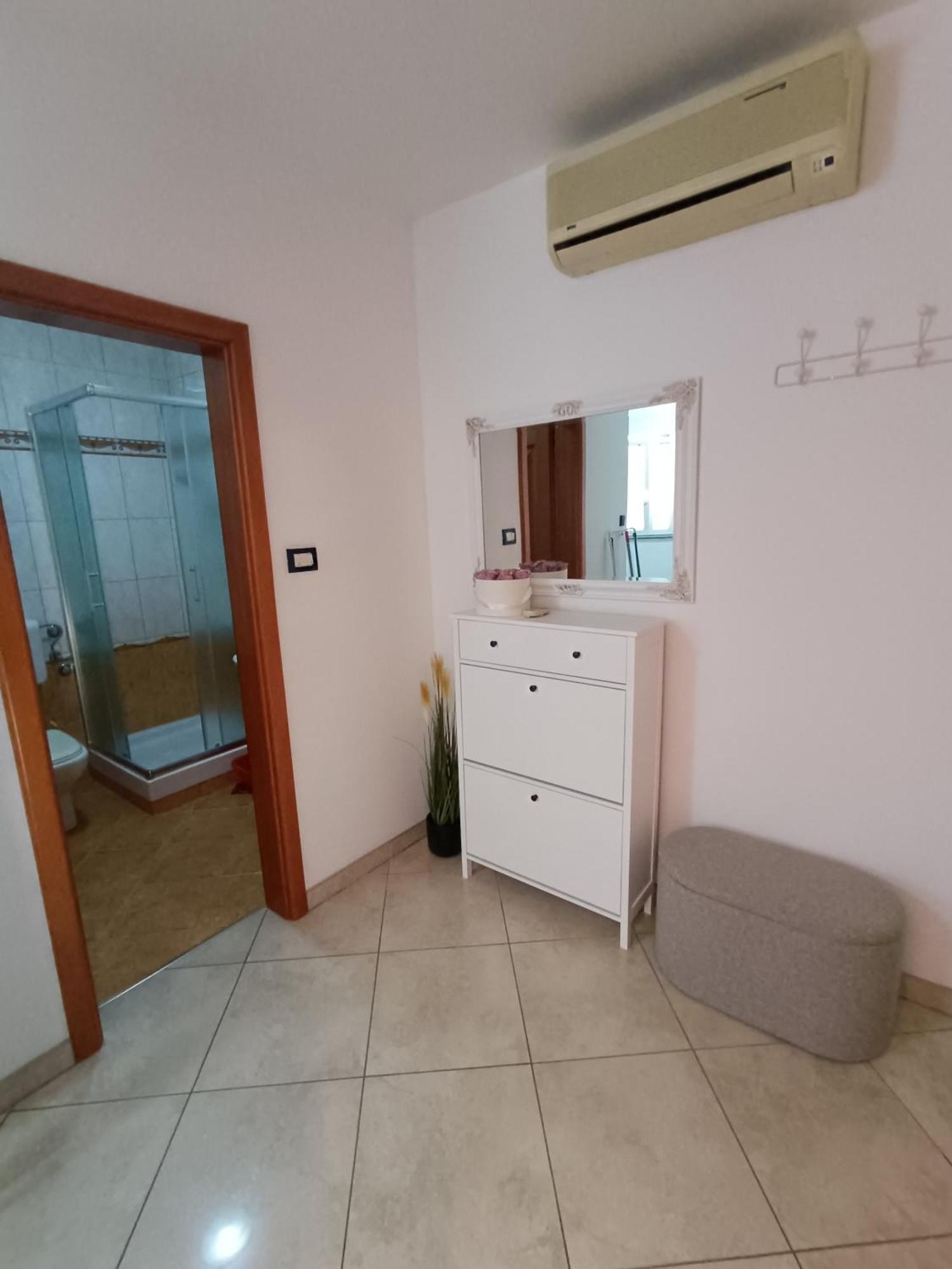 Apartments Kraljic I Башка Экстерьер фото
