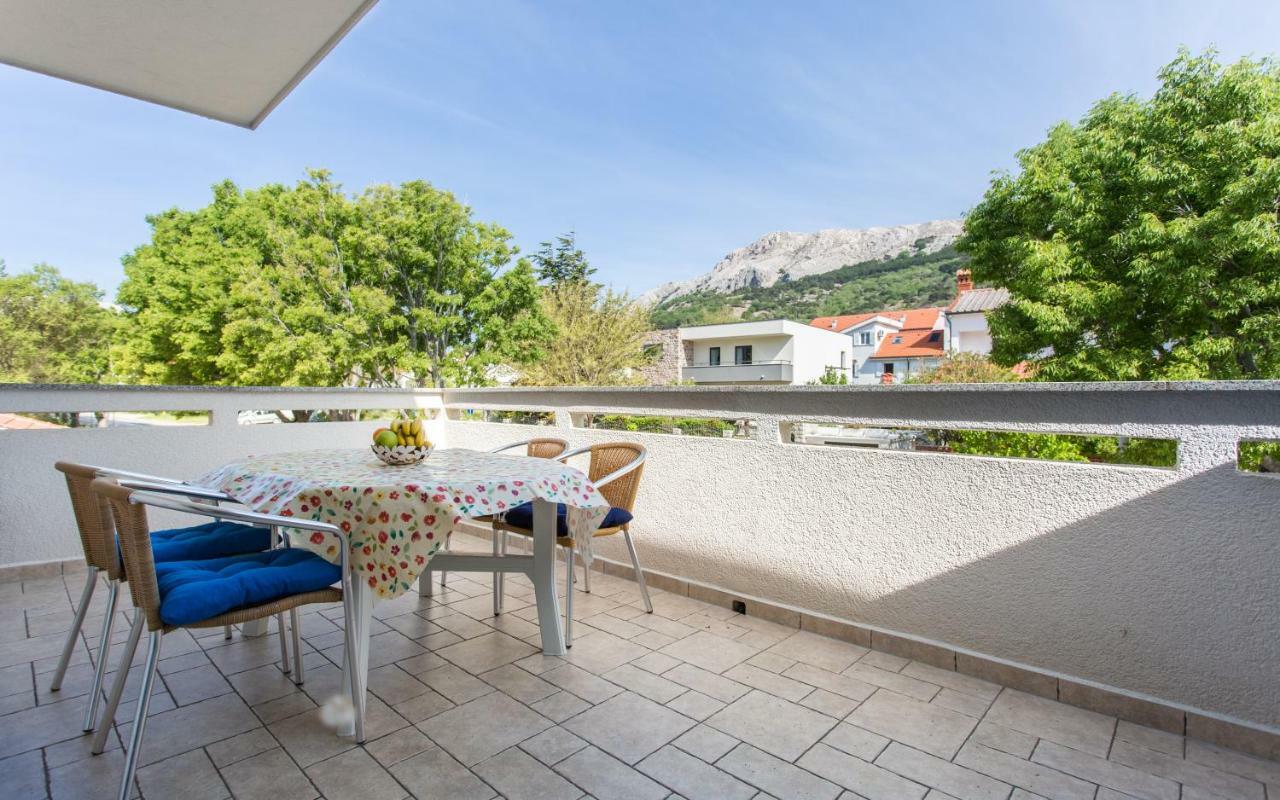Apartments Kraljic I Башка Экстерьер фото